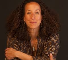 Dr. Cheryl Finley brings out best in students through Art History and  Curatorial Studies program