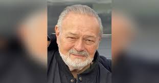 Phil Lanz's Instagram, Twitter & Facebook