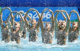 A team event (with eight athletes) was held at the atlanta 1996 games, then the duet returned at sydney 2000. Russian Women Win Synchronized Swimming Olympic Gold In Team Competitions Sport Tass