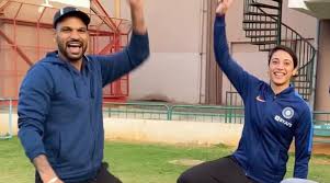Shikhar dhawan's odi debut on 20th october, 2010 against australia was a forgettable one as he unfortunately shikhar dhawan does not have those in his game. Cricket News Shikhar Dhawan Extends Birthday Wishes To Smriti Mandhana Latestly