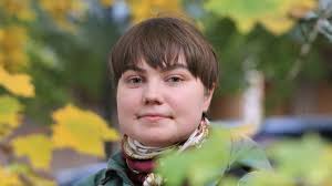 Pinja Pieski mearridii juo mánnán, ahte hálida vázzit logahaga guhkkin eret  Sámis