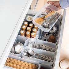 muji taiwan on instagram 無印良品的理由 pp化妝盒由於規格統一 可單獨使用也可組合搭配使用 採用半透明材質 可分辨收納 物品 即使髒污也能輕鬆去除 不論是收納瓶瓶罐罐的保養品 或是廚房收納餐具 調味料都很適合 m muji home muji log home kitchens