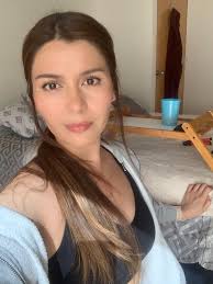 Tal vez sólo nos conocemos por acá, pero de todas maneras te deseo lo  mejor, que tengas mucho ánimo y recuerdes que en tí está todo lo que  necesitas para seguir avanzando