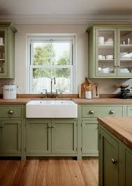 36 Popular Green Kitchen Cabinet Colors Ideas Greenkitchen Kitchendesign Kitchenideas Be Green Kitchen Cabinets Kitchen Cabinet Colors Home Decor Kitchen