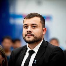 Martin “Cala” Gomez (@MartinCalaGomez)