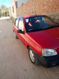 Isuzu modéle 2012 en bonne état. Vendre Voiture Afariat Tayara