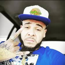 Tyrone Garvin's Instagram, Twitter & Facebook