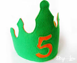 Handmade Birthday Crown For Boy Diy Birthday Crown Fit For A King Or Queen Diy Birthday Crown Birthday Crown Diy Birthday