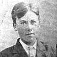 Dean Allred's Instagram, Twitter & Facebook