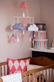 Baby mobile selber basteln aus papier ideen und anleitung. Diy Ideen Ein Susses Mobile Selber Machen So Geht S Brigitte De