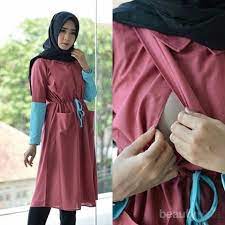 Fashion item yang terakhir adalah baju menyusui. 5 Tips Memilih Baju Muslim Yang Nyaman Dan Modis Untuk Ibu Menyusui