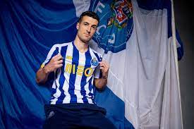 O futebol clube do porto é um clube multidesportivo português fundado a 28 de setembro de 1893 na cidade do porto. Novas Camisas Do Fc Porto 2020 2021 New Balance Mantos Do Futebol