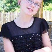 Haley Nipper (heyhey2000)