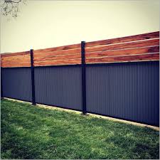 Privacy Fence Wood How To Best 25 Privacy Fences Ideas On Pinterest Backyard Fences Wood Privacy Fence Designs Backyard Privacy Cheap Privacy Fence