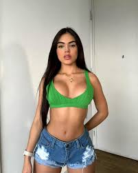 Maria Alejandra Villegas - Free sexy pics, galleries & more at Babepedia