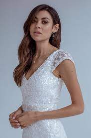 Kwh By Karen Willis Holmes Caitlyn Wedding Gown Follow Us Kwhbridal Photogr Australian Wedding Dress Designers Wedding Dress Cost Sparkly Wedding Dress