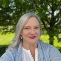 Lynne Hager's Instagram, Twitter & Facebook