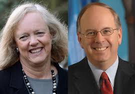 H-P shuffles more execs as earnings slide