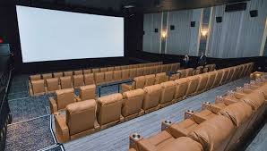 Emagine theatres (lake geneva, wi). Emagine Geneva Lakes Emagine Entertainment