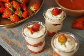 Recette Du Tiramisu Aux Fraises Recette Tiramisu Fraise Tiramisu Recette Recette Tarte Aux Fraises
