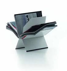 Porte Revues Design Original Buuk By Lorbus Sintesi Design Porte Revue Design Produit