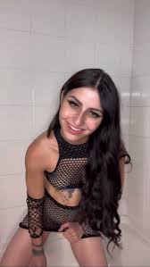 CrazySlip: Kk removes and tastes her vaginal… ThisVid.com