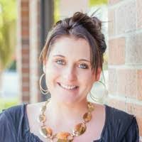 Brandie Benoit's Instagram, Twitter & Facebook