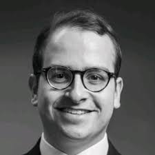 This rig is very obviously photo shopped or AI generated.