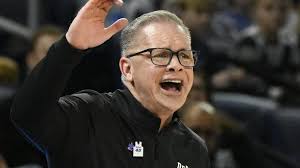 What happened to former SC basketball star Stanley Roberts?