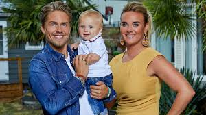 Monique noël westenberg, iedereen kent haar wel als de beeldschone vriendin van volkszanger andré hazes, met wie zij vanaf 2014 een relatie heeft. Het Is Uit Tussen Andre Hazes En Monique Westenberg Superguide