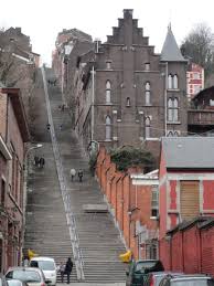 It lies in the country's wallonia region. Liege Belgique La Montagne De Bueren Il Y Aurait 600 Marches Pour 600 Franchimontois Venu En Renfort De La Ville De Lg Belgien Reiseziele Architektur
