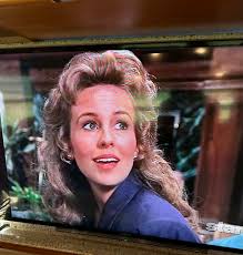 I'm just watching our beautiful Karen Grassle in 'Murder she Wrote'. She's  as gorgeous as ever 💞