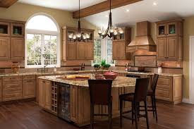 Mckinley Maple Mocha Glaze Kitchen Style Kitchen Cabinet Styles Wood Floor Kitchen