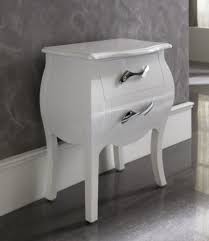 Chevet 2 Tiroirs Blanc Laque Venus Lestendances Fr En 2020 Table De Chevet Design Ensembles De Chambre King Table De Chevet