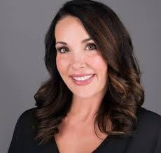 Debra Horton's Instagram, Twitter & Facebook