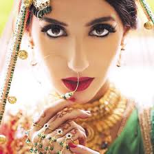 Well, you might be surprised to know that most stars have a few beauty secrets up. Bollywood Eye Makeup
