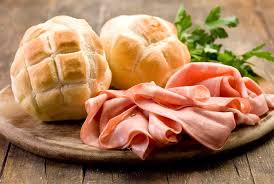 La mortadella 'vera' non fa così tanto profumo come la gente si aspetta. La Mortadella Fa Ingrassare O Dimagrire Quante Calorie E Colesterolo Ha Medicina Online