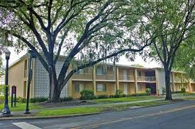 Furniture shown on the floor plan drawings is representative and individual apartments come unfurnished unless specified otherwise. Residential Options Campus Resources Florida Southern College In Lakeland Fl