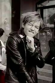 Bts War Of Hormones V V Is Soooooo Hot In This Pic With Images Bts Bangtan Boy V Taehyung Taehyung