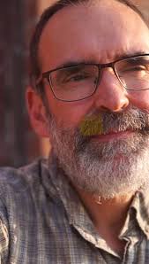 Pete Miller recites “Senior Discount” from Omaha, NE, Recitation in full up  now at our site, link in bio, From the poet: , I wrote this poem after a  young cashier at HyVee asked if I wanted the senior ...