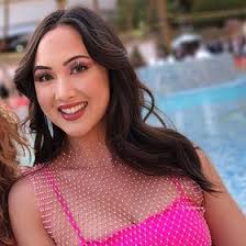 Ellen Duffy (excusemeellen)