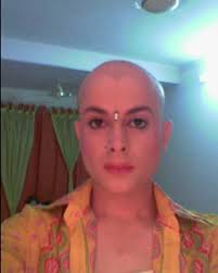 Whoa! 😮 Bobby Darling in her new avatar! The Tv actress did look test for  a big movie for which she has shaved her hair. Talking about taking such a  huge step,