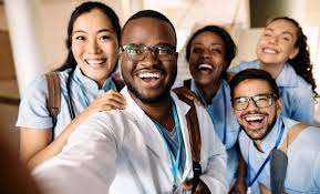 In the United States, 75% of Young Graduates Have Made up Their Minds: They  Would Rather Work in Hospitals Than Tech Giants