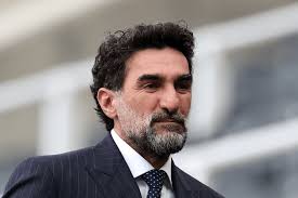 He has to suffer consequences of decisions of manager and sporting  directors…