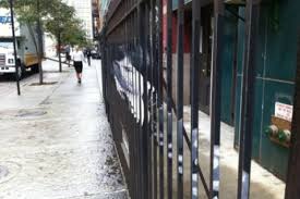 Steve Jobs Spotted On A Fence In New York Street Art Sand Art Steve Jobs