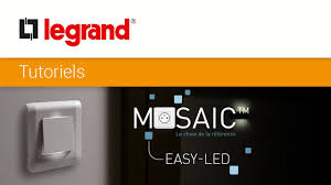Installer Un Interrupteur Lumineux Ou Temoin Mosaic Easy Led Legrand Youtube
