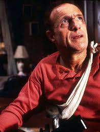 Gilmore Girls: How Old Lorelai Is At The Beginning & End