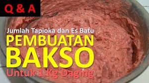Alat penggiling adalah hal yang paling penting pada pembuatan bakso, yaitu untuk menghaluskan daging sehingga menjadi bubur yang sangat lembut. Cara Membuat Baso Kambing Super Enak Resep Bakso Sapi Cute766