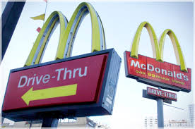 Clowns und fastfood sind den letzten ikonen des grauens in der kollektiven vorstellung. Chain Restaurants Are Killing Us Billionaire Bankers Minimum Wage Toilers And The Nasty Truth About Fast Food Nation Salon Com