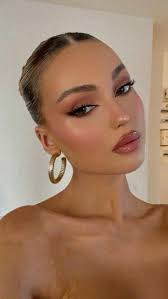 This group always comes through with solid recommendations. I am looking  for a seamstress to make a dress. Thank you for your referrals.